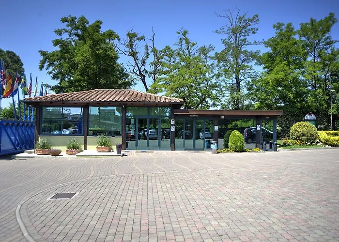Campsite Flaminio Village Park Rome