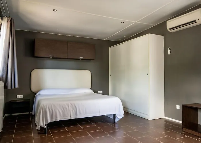 Campsite Flaminio Village Park 4*