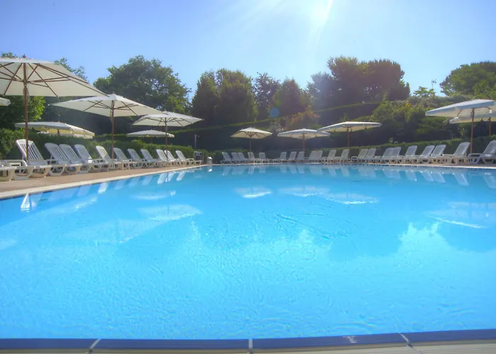 Campsite Flaminio Village Park 4*