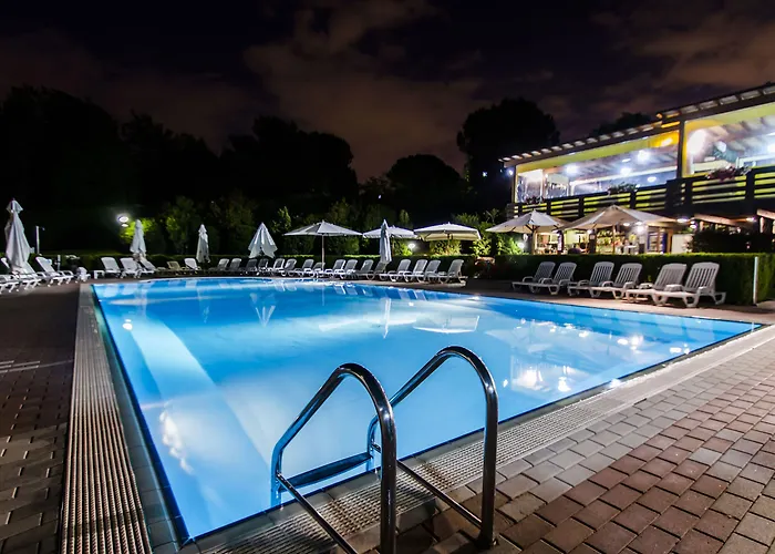 Kemp Flaminio Village Park 4*